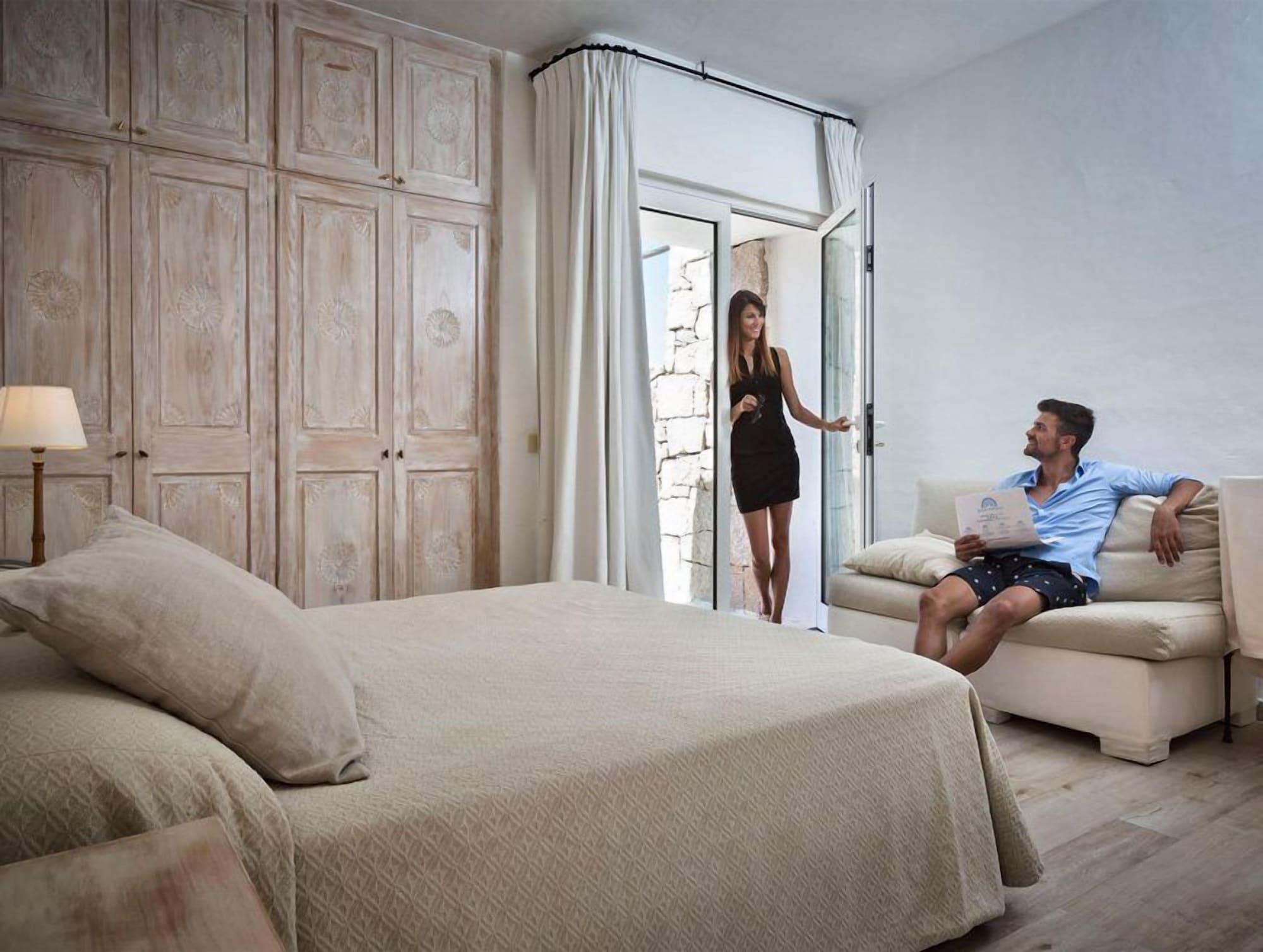Hotel Grand Relais Dei Nuraghi (Adults Only) Baja Sardinia Eksteriør bilde
