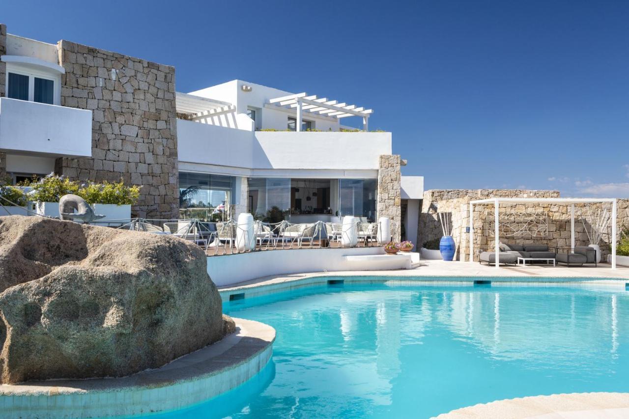 Hotel Grand Relais Dei Nuraghi (Adults Only) Baja Sardinia Eksteriør bilde