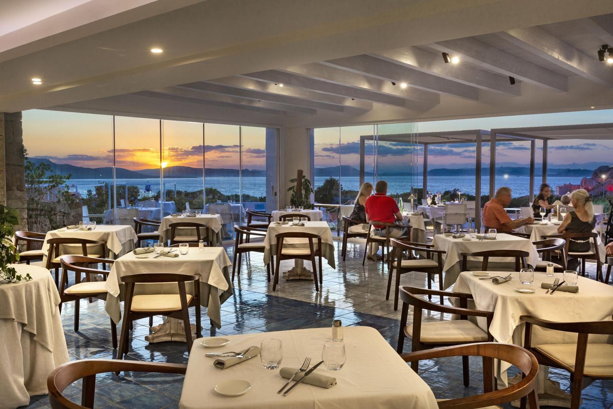 Hotel Grand Relais Dei Nuraghi (Adults Only) Baja Sardinia Eksteriør bilde